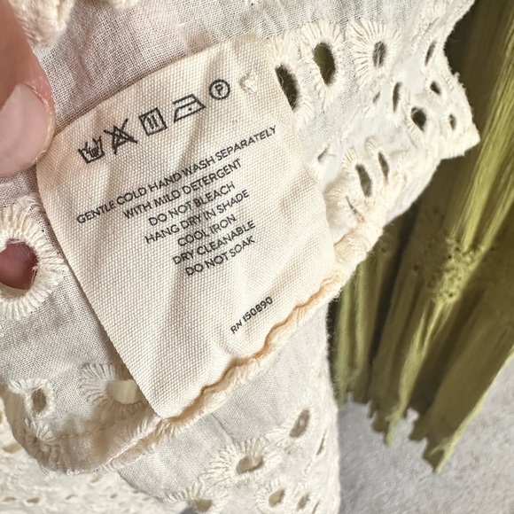 Spell Fairytale Anglasie Gown - Picture 8 of 8